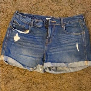 Old navy distressed boyfriend jean shorts